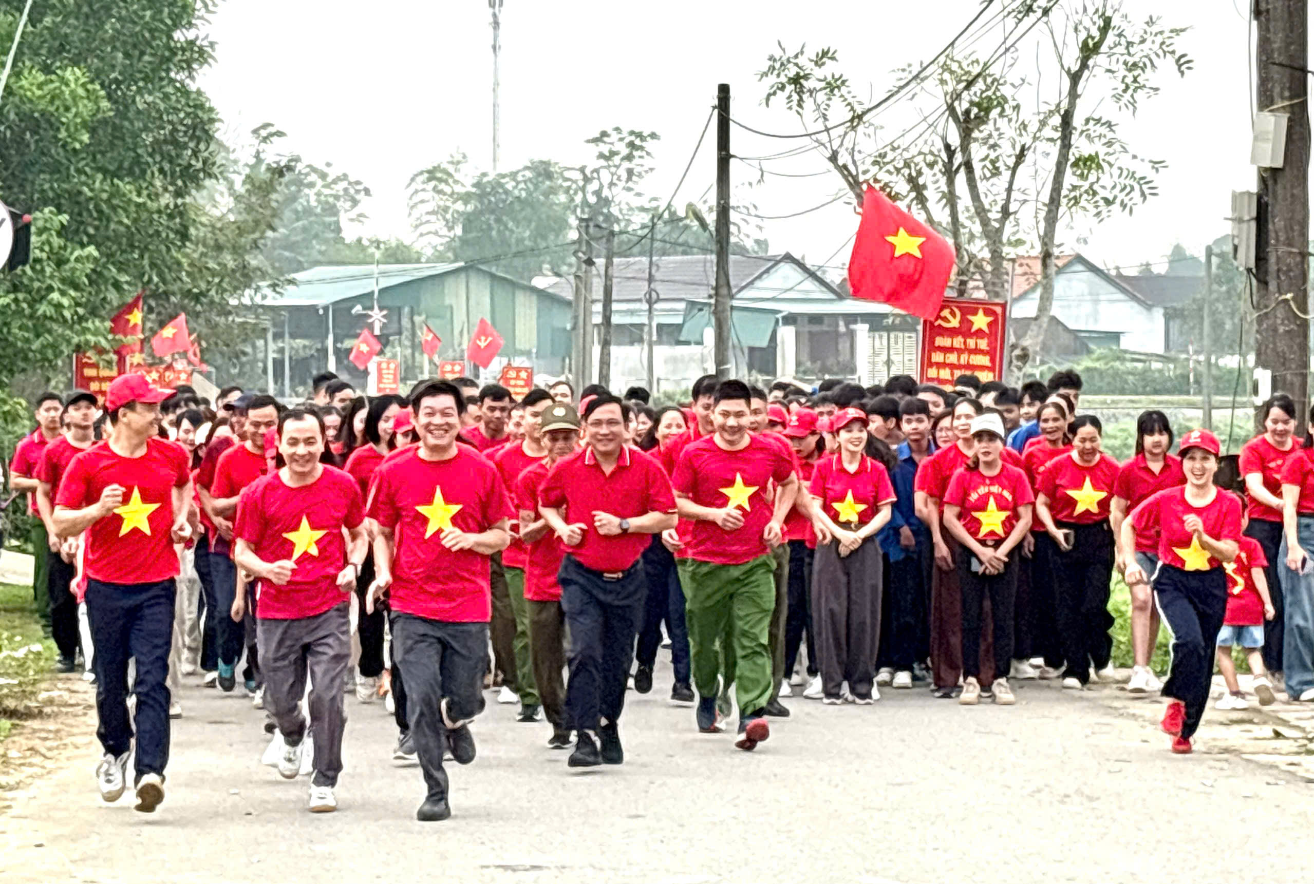 Xã Hương Phố sôi nổi Ngày chạy Olympic vì sức khỏe toàn dân năm 2026