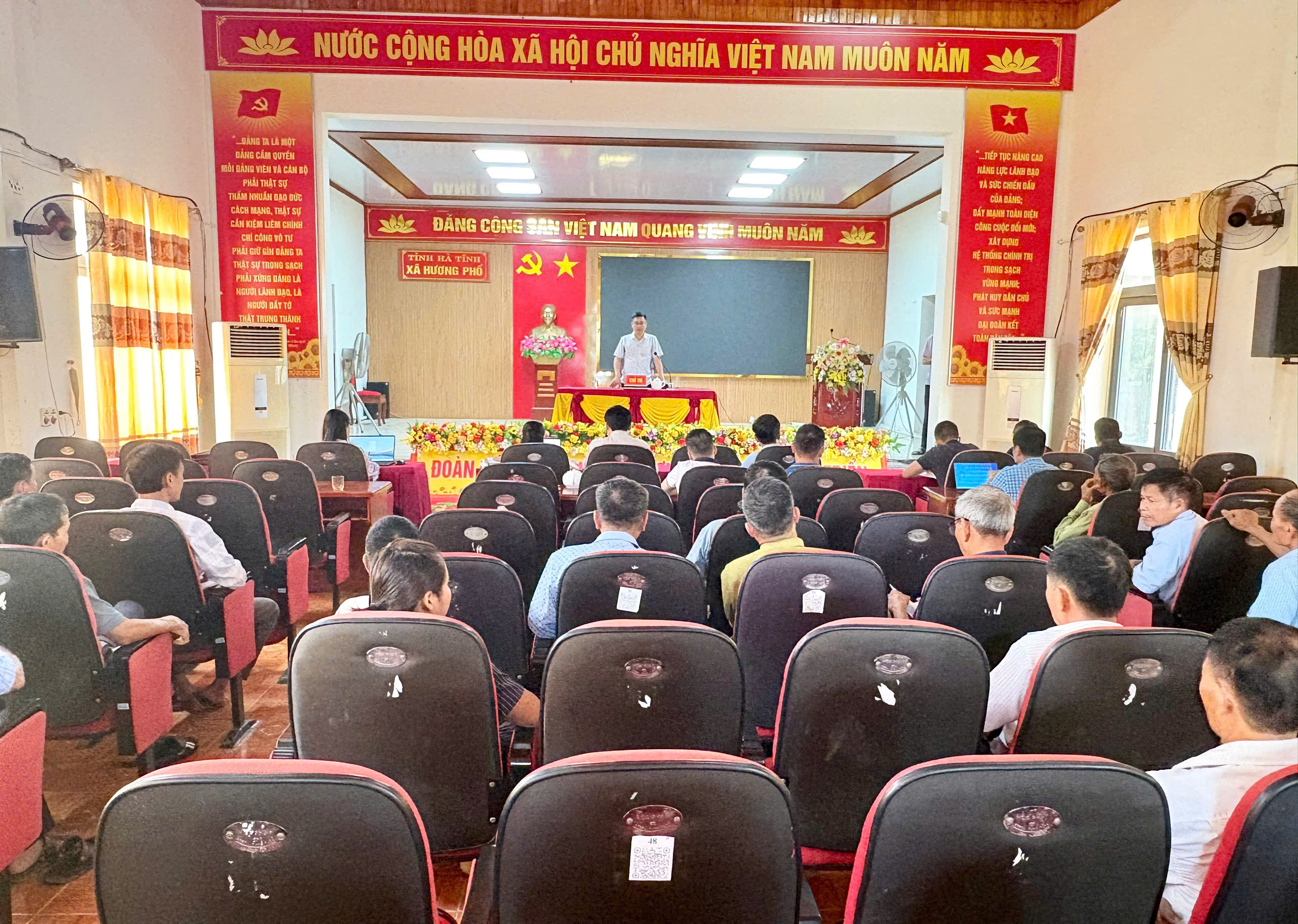Xã Hương Phố triển khai giải pháp điều tiết nước phục vụ sản xuất vụ Hè Thu năm 2026