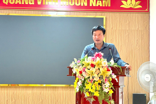 Hương Phố quán triệt triển khai việc lấy ý kiến cử tri về Đề án sắp xếp các thôn trên địa bàn xã 