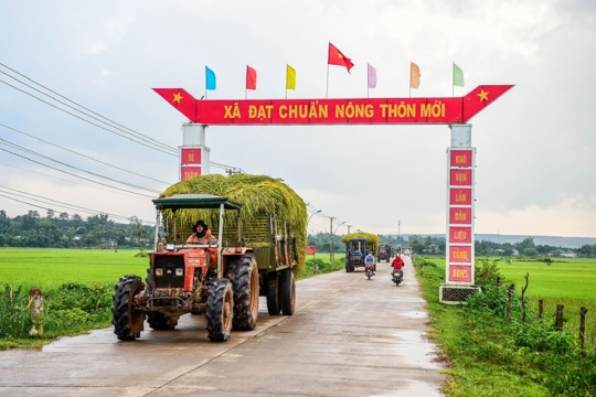 Quyết định cụ thể hóa Bộ tiêu chí xã nông thôn mới và ban hành Bộ tiêu chí xã nông thôn  mới hiện đại thực hiện trên địa bàn tỉnh Hà Tĩnh giai đoạn 2026-2030 